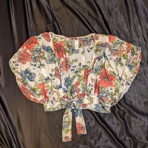 Vixen | Floral Crop Blouse